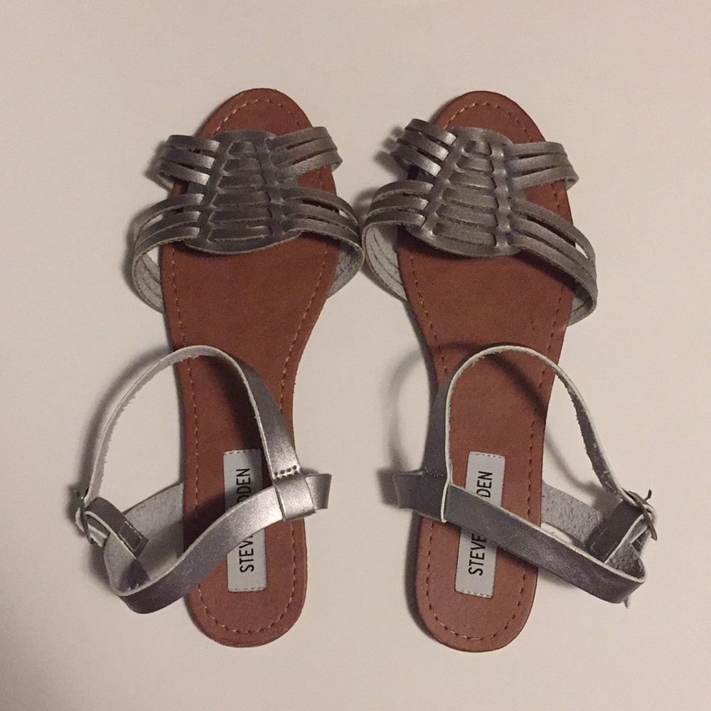 STEVE MADDEN Sandals